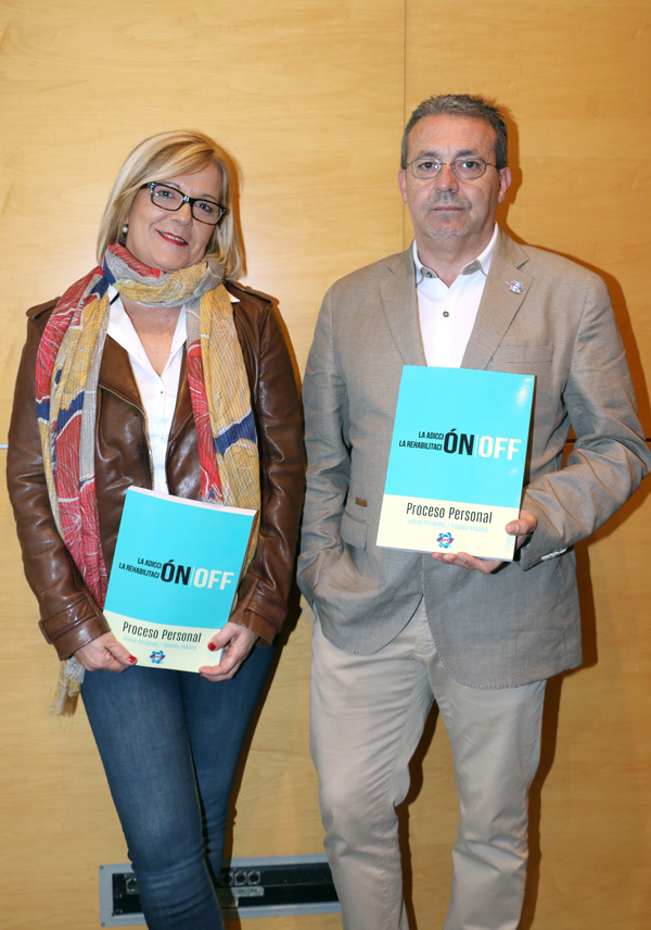 Josean Fernández y Yolanda Anguera en la presentación de la Memoria 2015 de AERGI